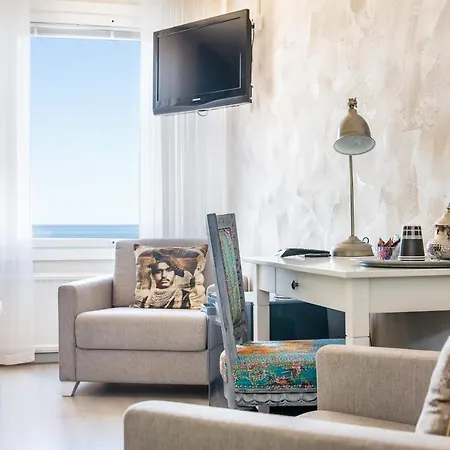 卡拉沙滩酒店 酒店